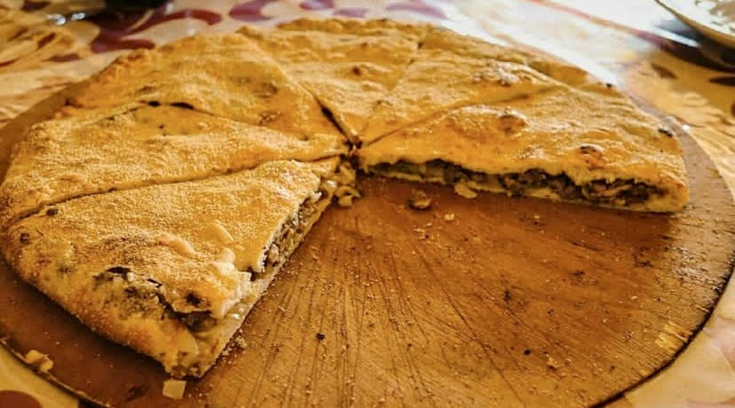 Berber Pizza or Madfouna